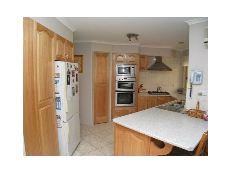 10 Banksia Street, Gooburrum QLD 4670