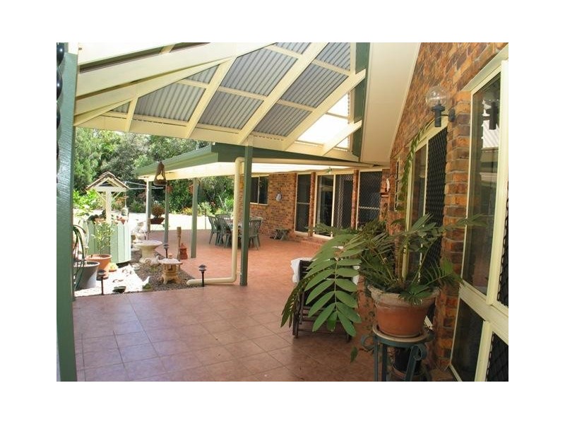 10 Banksia Street, Gooburrum QLD 4670