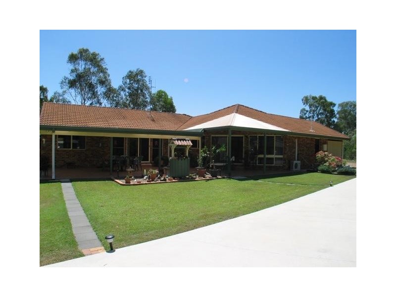 10 Banksia Street, Gooburrum QLD 4670