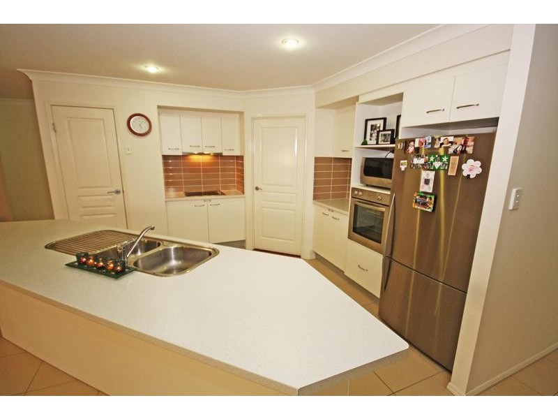 239 Avoca Road, Avoca QLD 4670
