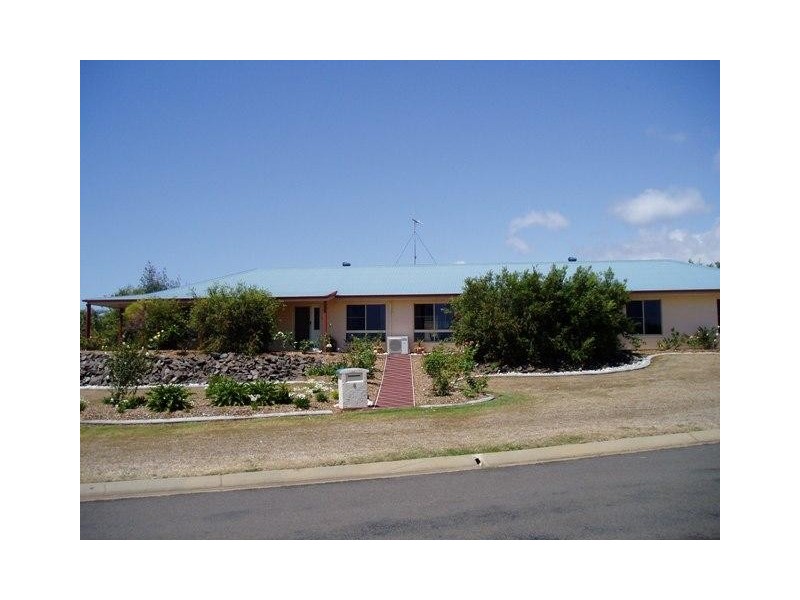 6 Orlabah Avenue, Innes Park QLD 4670