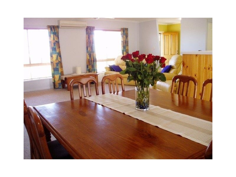 6 Orlabah Avenue, Innes Park QLD 4670