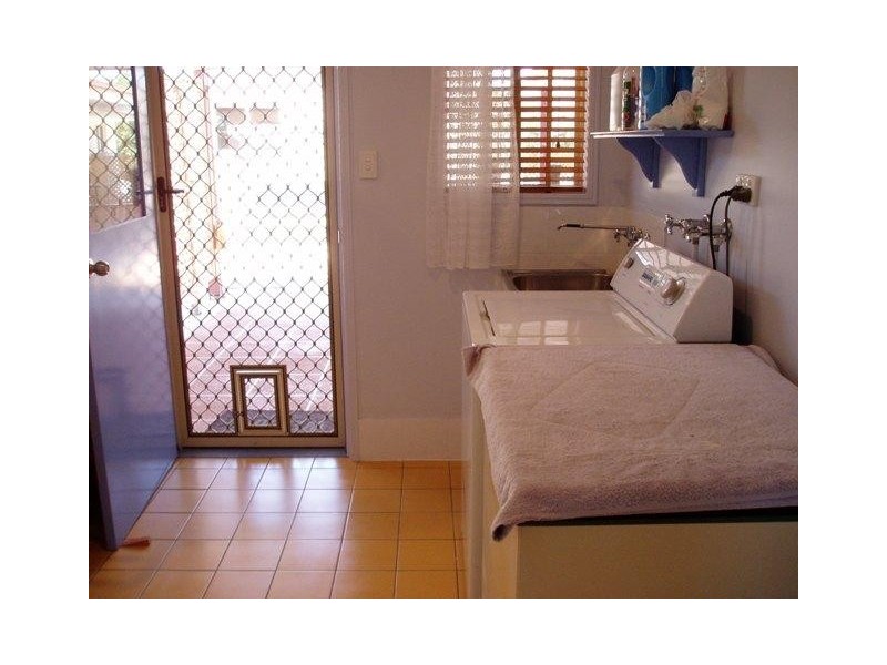 6 Orlabah Avenue, Innes Park QLD 4670