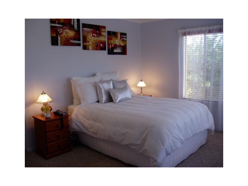 6 Orlabah Avenue, Innes Park QLD 4670