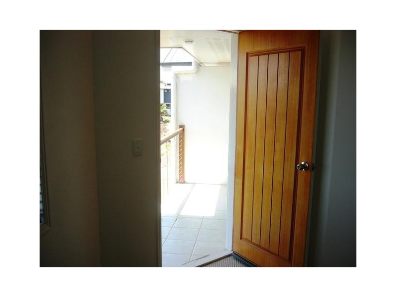 2 54 Johnson Street, Bargara QLD 4670