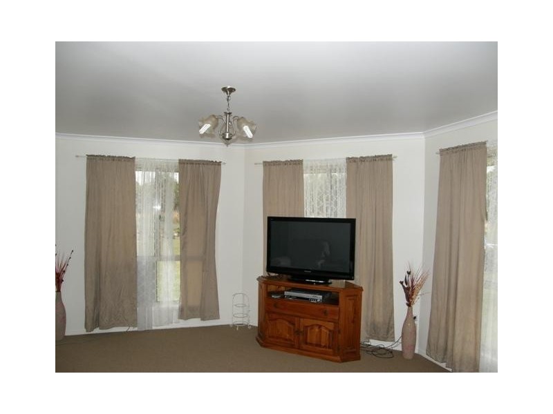 694 Moorlands Road, Meadowvale QLD 4670