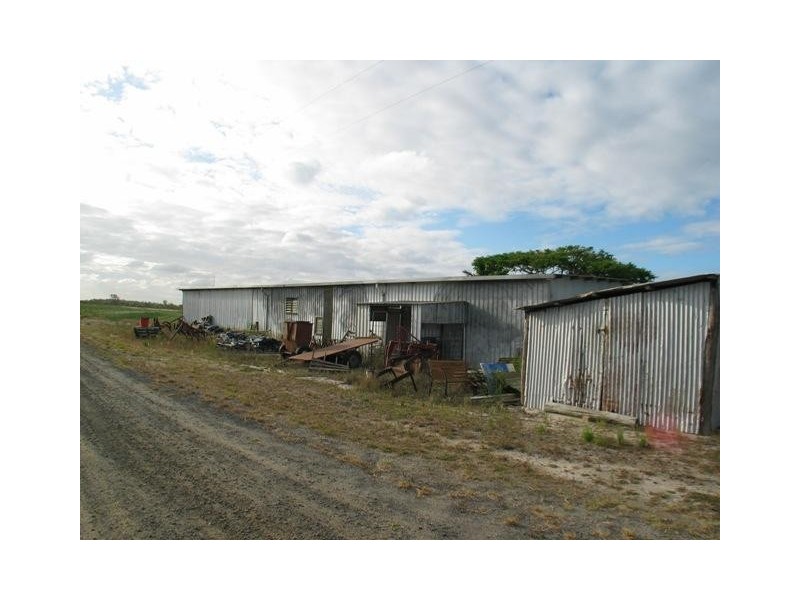 Elliott QLD 4670