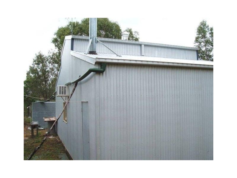 128 Wonbah Avenue, Wonbah QLD 4671