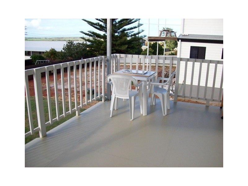 6 Martins Court, Qunaba QLD 4670
