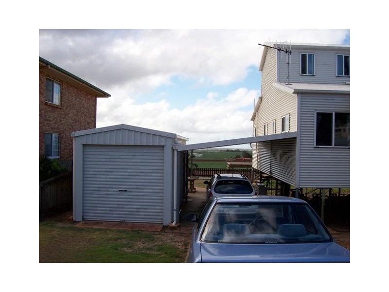 6 Martins Court, Qunaba QLD 4670