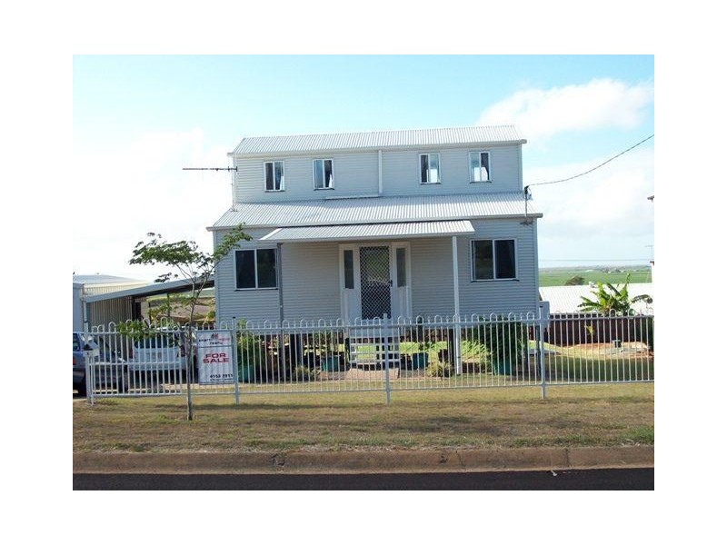 6 Martins Court, Qunaba QLD 4670