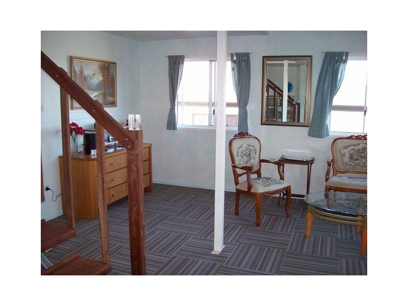 6 Martins Court, Qunaba QLD 4670