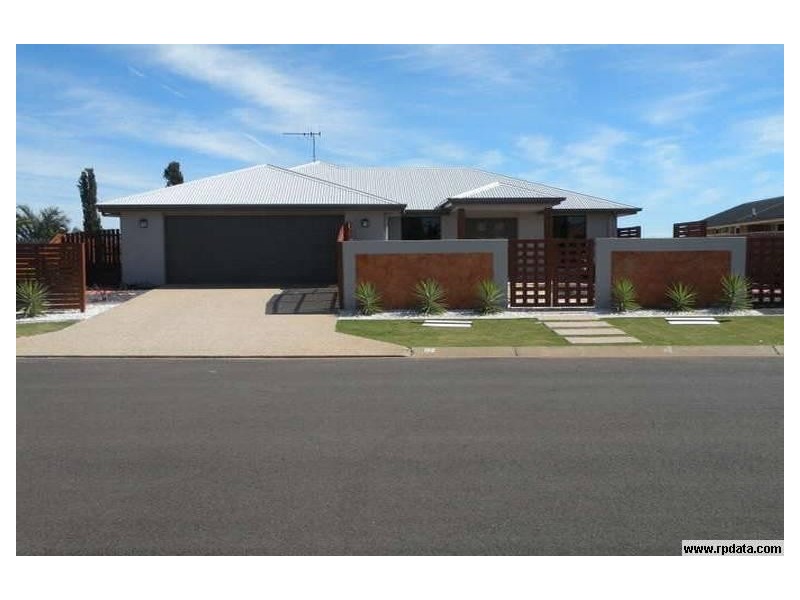 223 Barolin Esplanade, Coral Cove QLD 4670