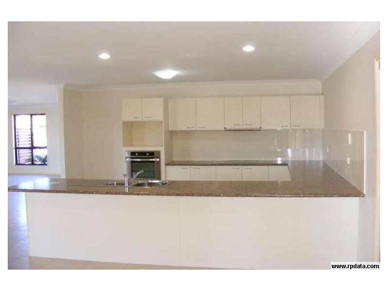 223 Barolin Esplanade, Coral Cove QLD 4670