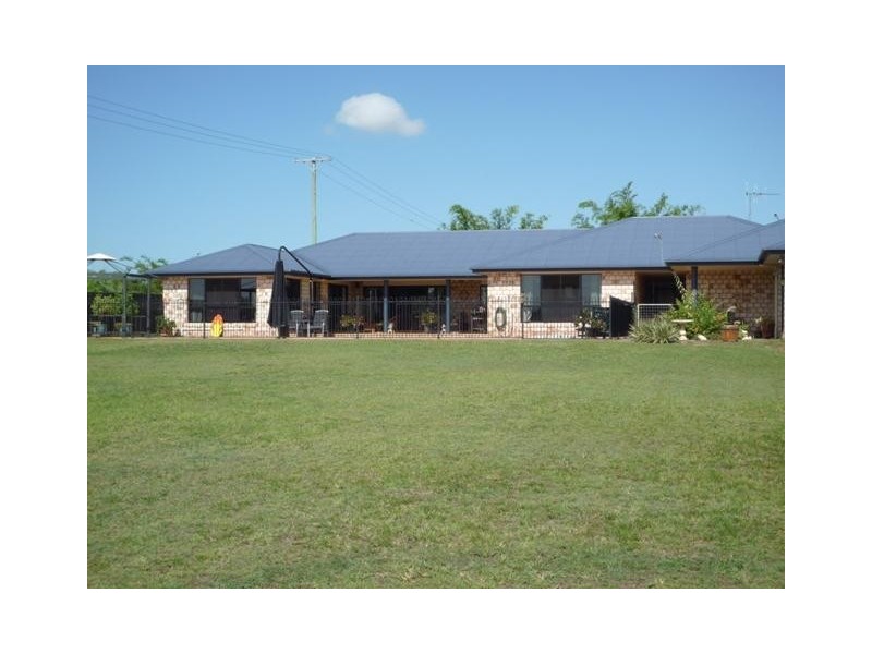 13 Slalom Cresent, Branyan QLD 4670