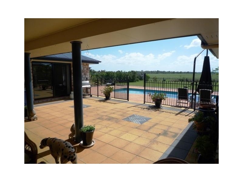 13 Slalom Cresent, Branyan QLD 4670