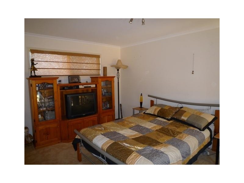 13 Slalom Cresent, Branyan QLD 4670