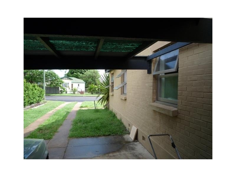 174 Walker Street, Svensson Heights QLD 4670