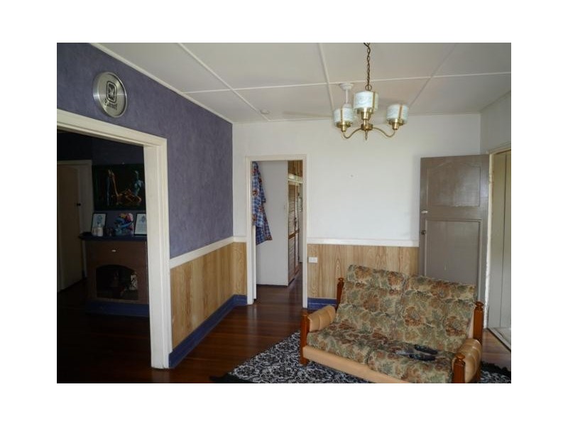 174 Walker Street, Svensson Heights QLD 4670