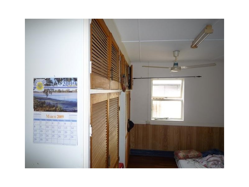174 Walker Street, Svensson Heights QLD 4670