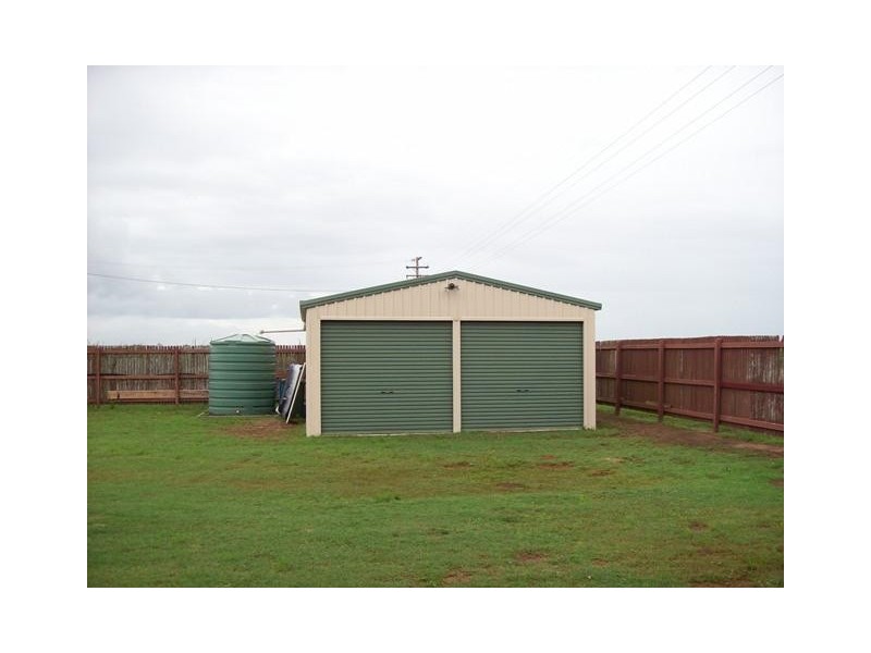 127 Rexs Road, Alloway QLD 4670