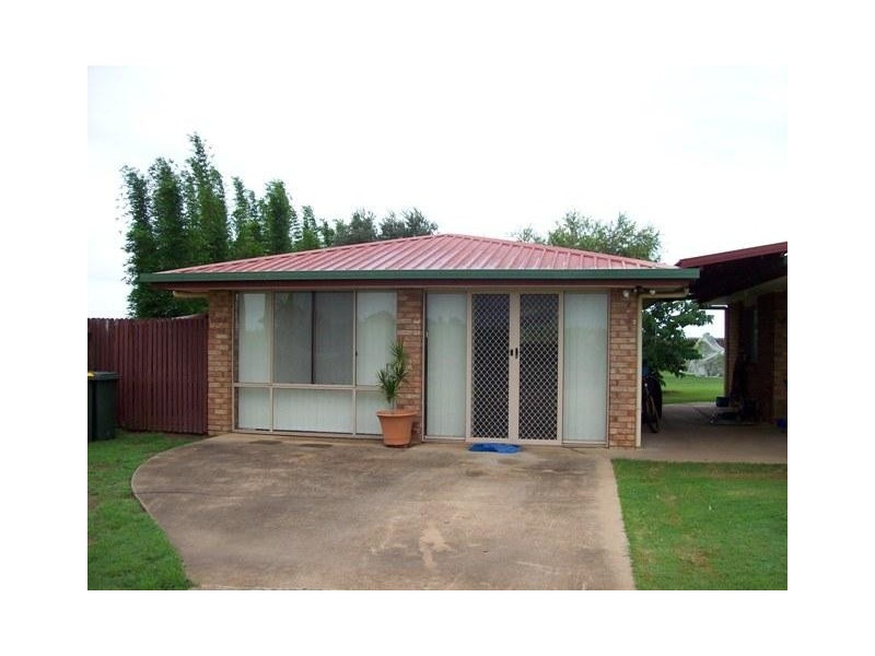 127 Rexs Road, Alloway QLD 4670