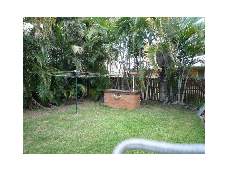 16 Curtis Street, Bundaberg South QLD 4670