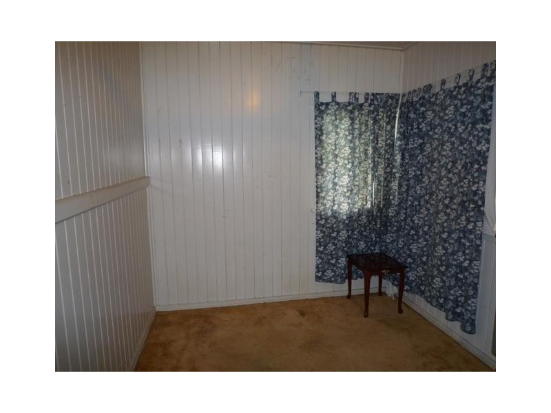 16 Curtis Street, Bundaberg South QLD 4670