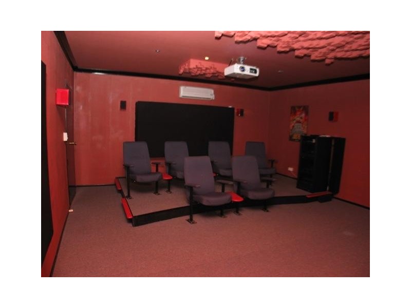 Avenell Heights QLD 4670