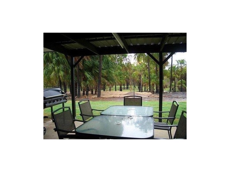 39 Regency Road, Moore Park Beach QLD 4670