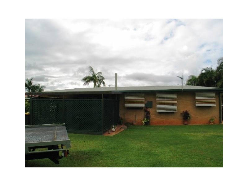 Avenell Heights QLD 4670