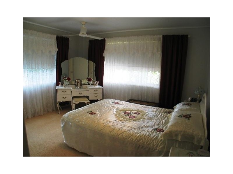 Avenell Heights QLD 4670