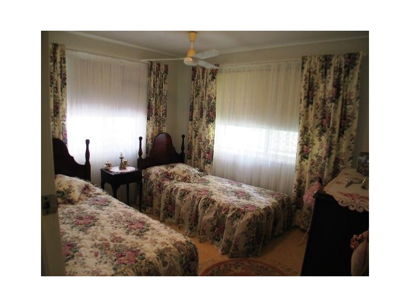Avenell Heights QLD 4670