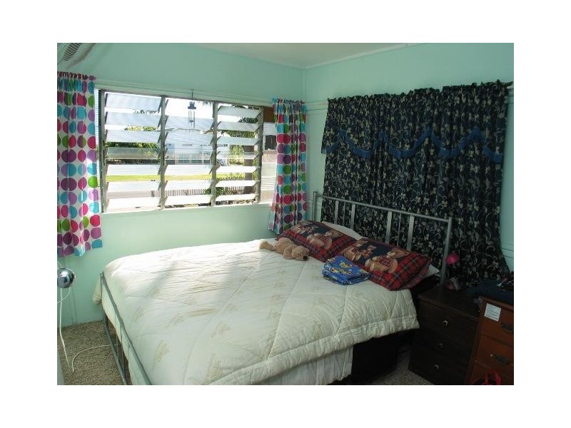 12 E Quay Street, Bundaberg East QLD 4670