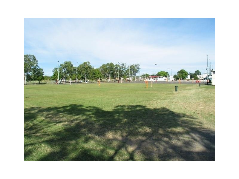 12 E Quay Street, Bundaberg East QLD 4670