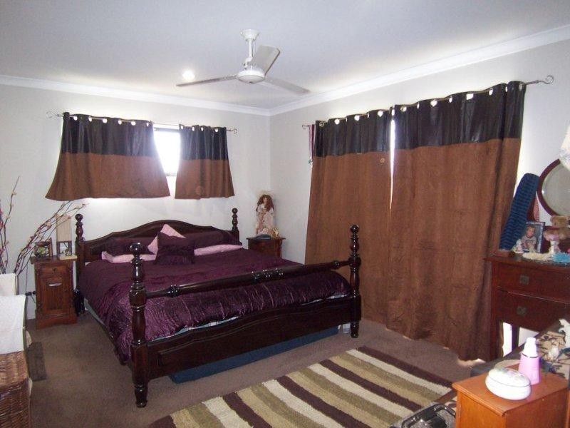 381 Three Chain Road, Calavos QLD 4670