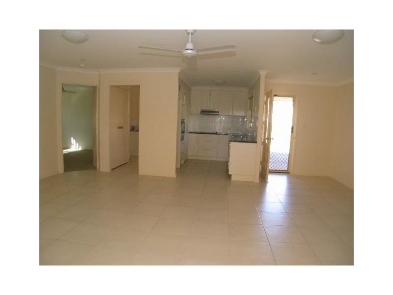 5/ 11 Payne Street, Millbank QLD 4670