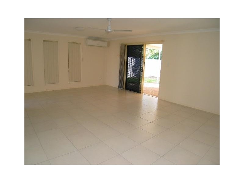 5/ 11 Payne Street, Millbank QLD 4670