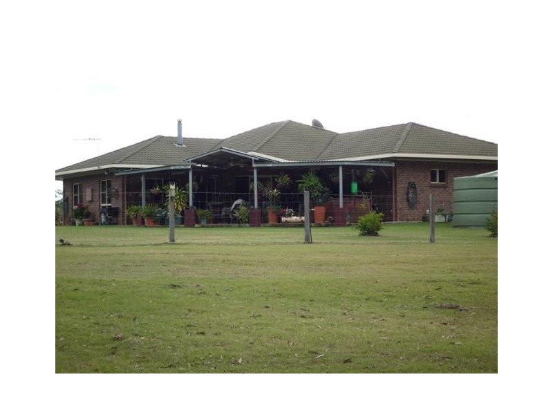 12 Chris-Lyn Avenue, North Gregory QLD 4660
