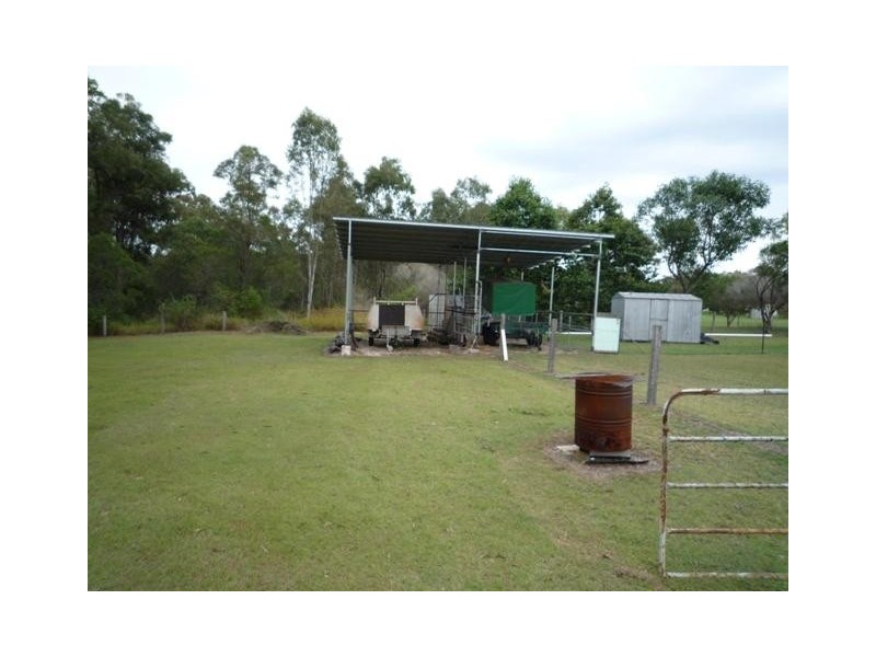 12 Chris-Lyn Avenue, North Gregory QLD 4660