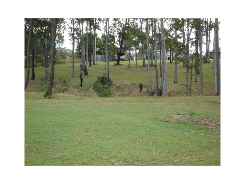 12 Chris-Lyn Avenue, North Gregory QLD 4660