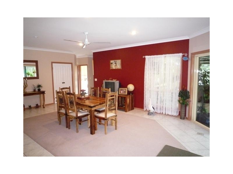 12 Chris-Lyn Avenue, North Gregory QLD 4660