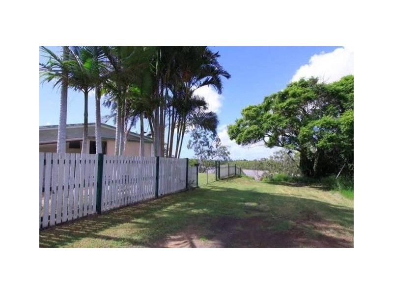 2a Brewer Street, Bundaberg North QLD 4670