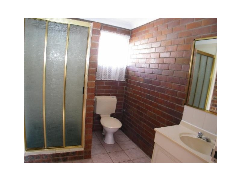 65 Mc Carthy Road, Avenell Heights QLD 4670