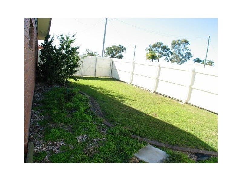 65 Mc Carthy Road, Avenell Heights QLD 4670