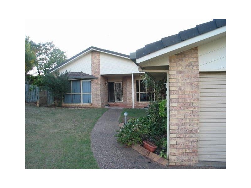 11 Seventy Four Court, Avoca QLD 4670