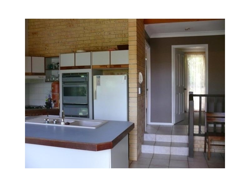 11 Seventy Four Court, Avoca QLD 4670