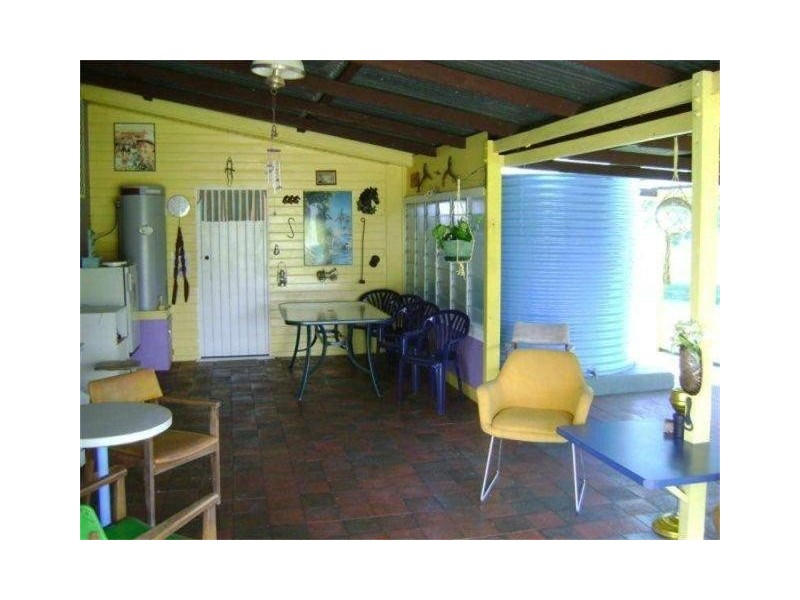 11 Moolyung Road, Rosedale QLD 4674