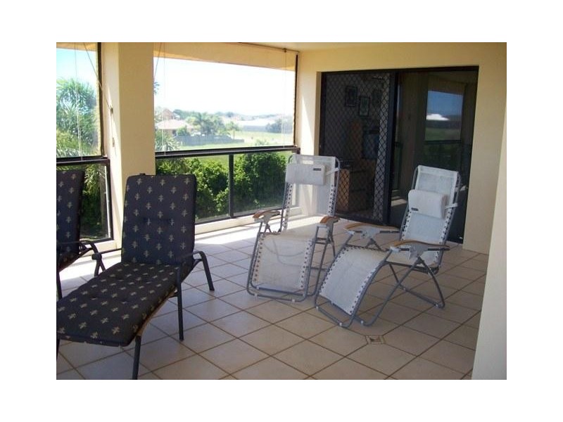 7 Davin Place, Coral Cove QLD 4670