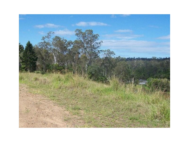 694 River Road, Bungadoo QLD 4671